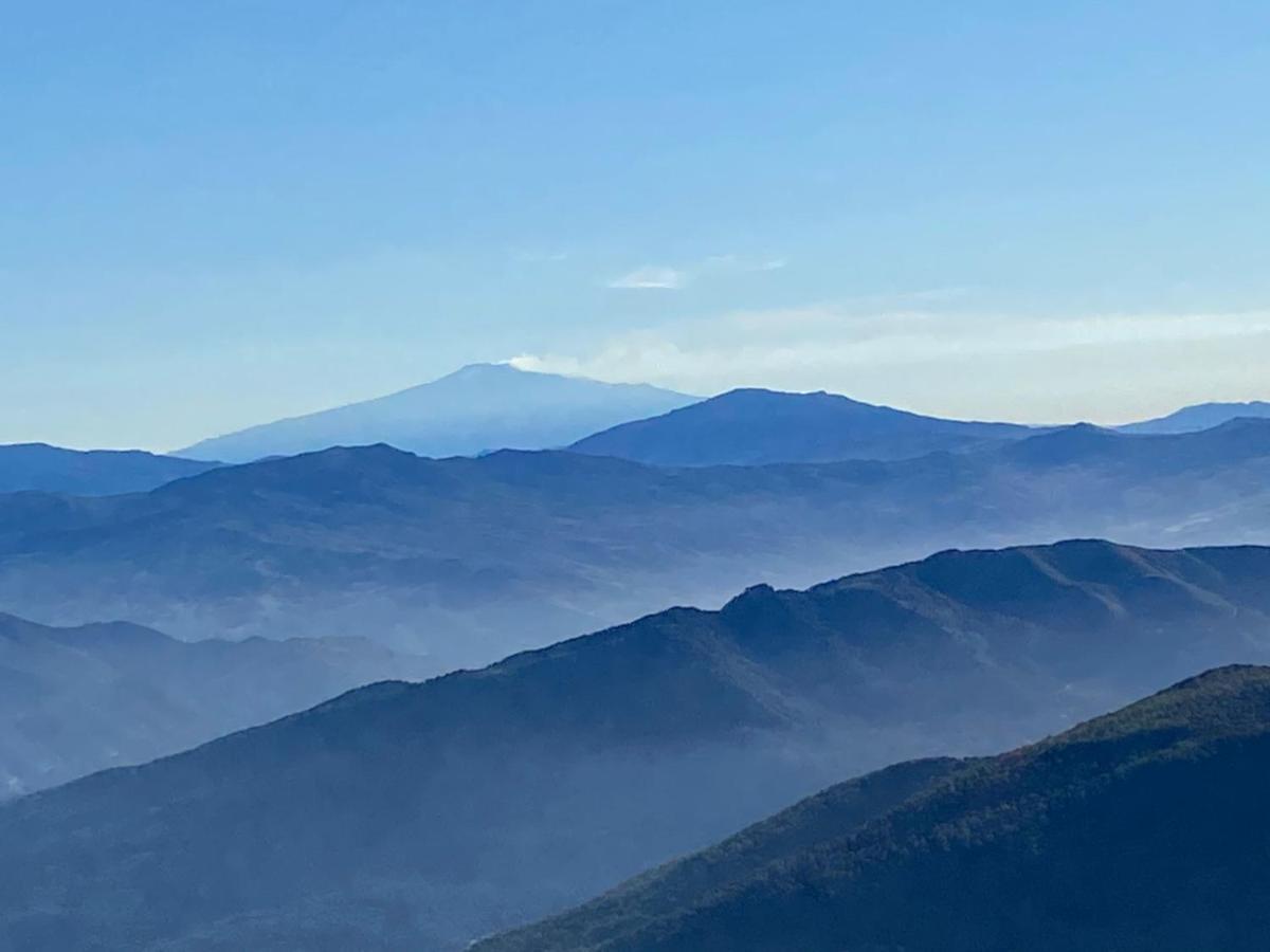 La Casetta Nel Bosco Per Turisti Castelbuono  Bagian luar foto